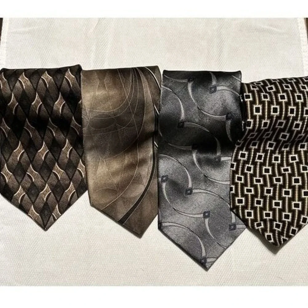 J. FERRAR made in USA 100% Silk Tie Men's Brown Gray Geometric Necktie  Lot Of 4